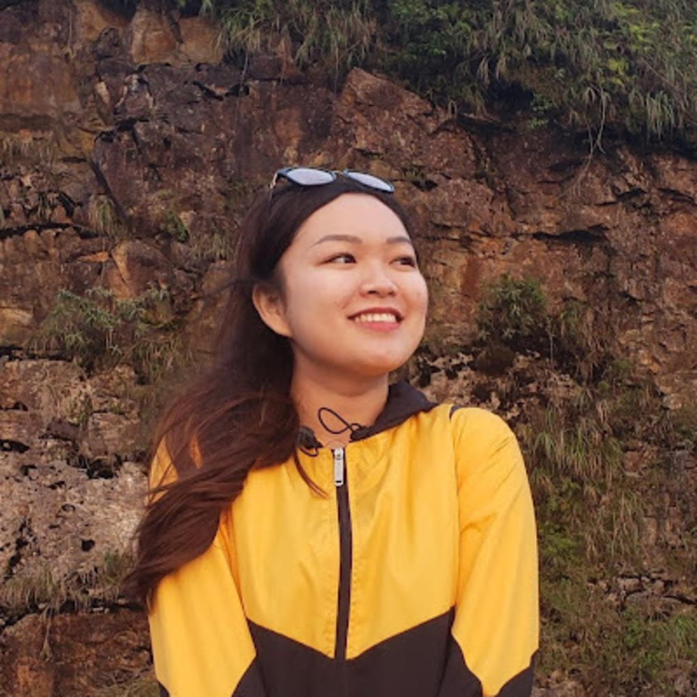 Meet your Posher, Tram